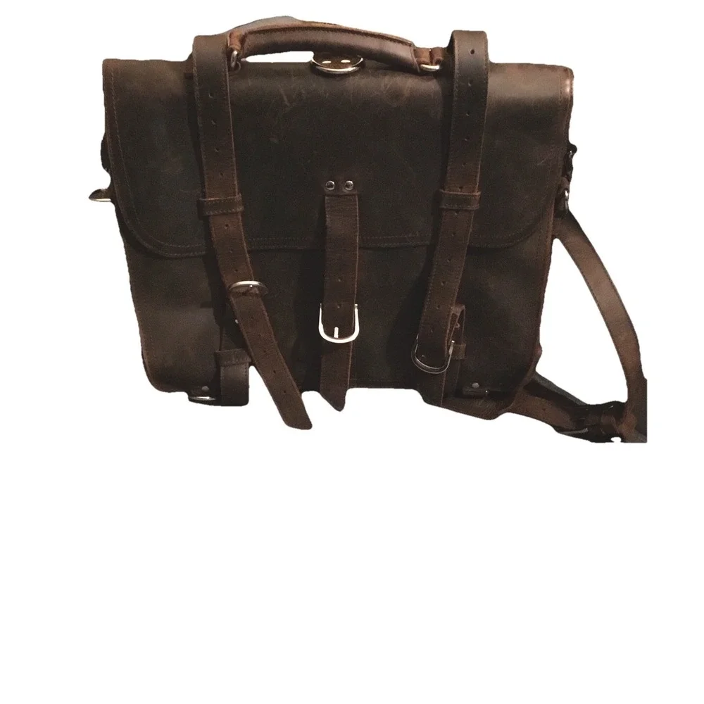 New Traveler 16" Large Classic Full Gain Leather Briefcase Backpack - Picture 1 of 9
